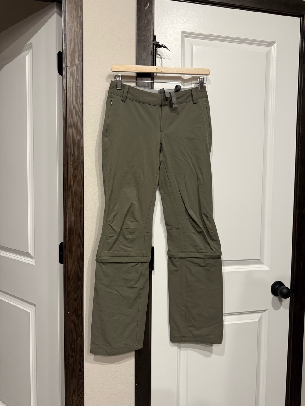 REI women's olive green cargo hiking pants
